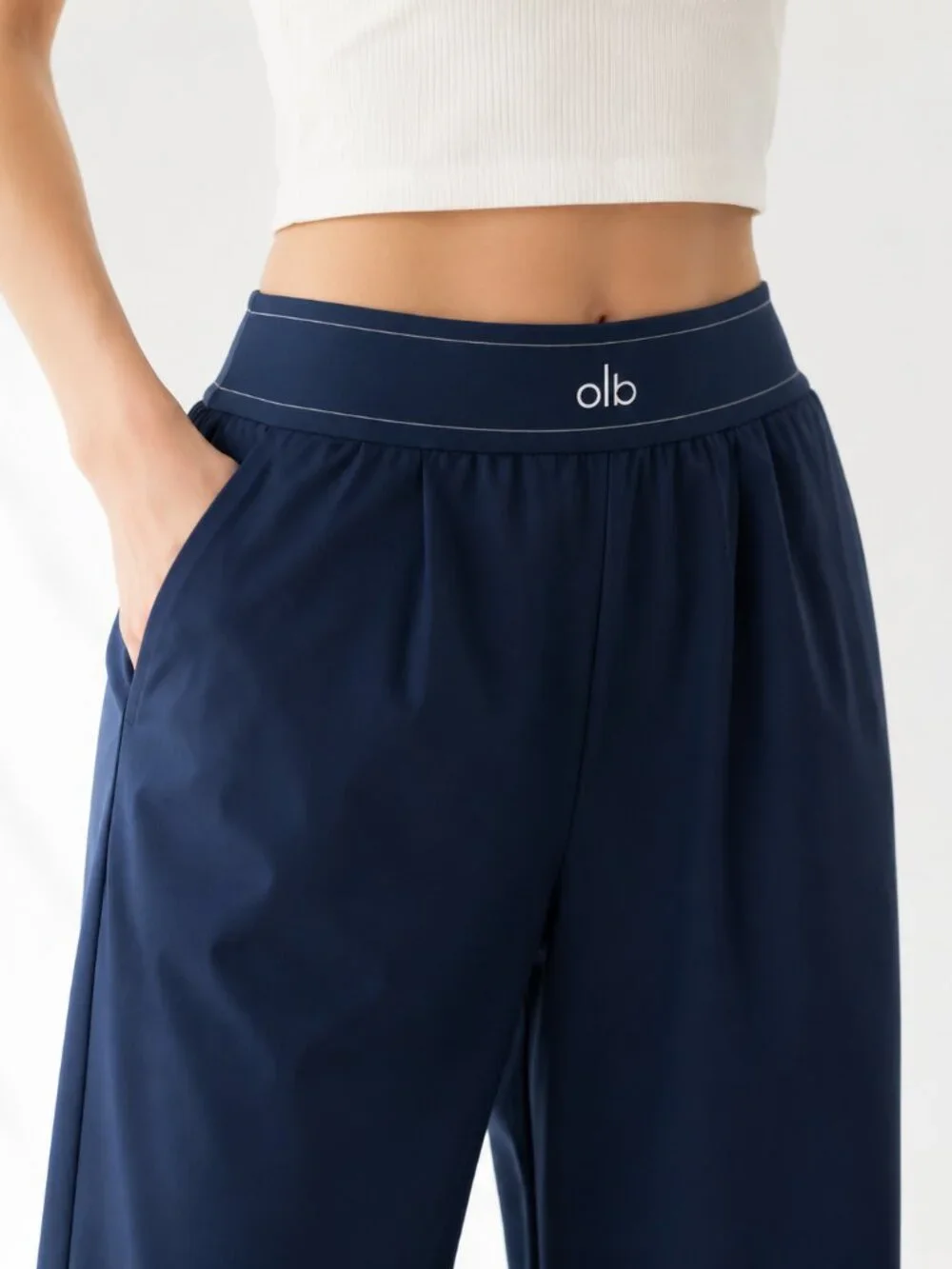 💃NWT Alo Yoga (Regular) Navy Blue Suit Up Trouser♥Elastic Wais/Wide Leg Pants